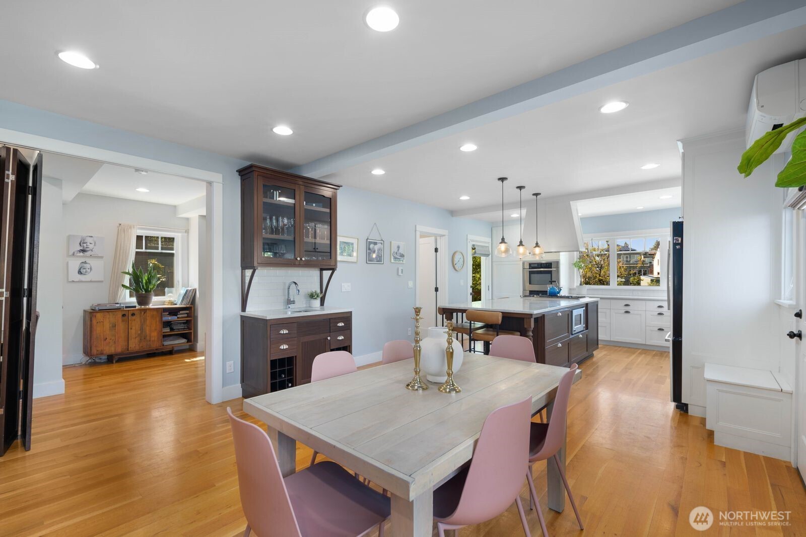 1729 41st Avenue SW, Seattle, WA 98116