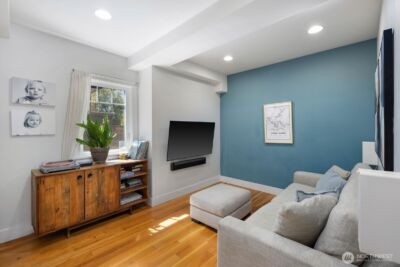 1729 41st Avenue SW, Seattle, WA 98116 - Photo 8