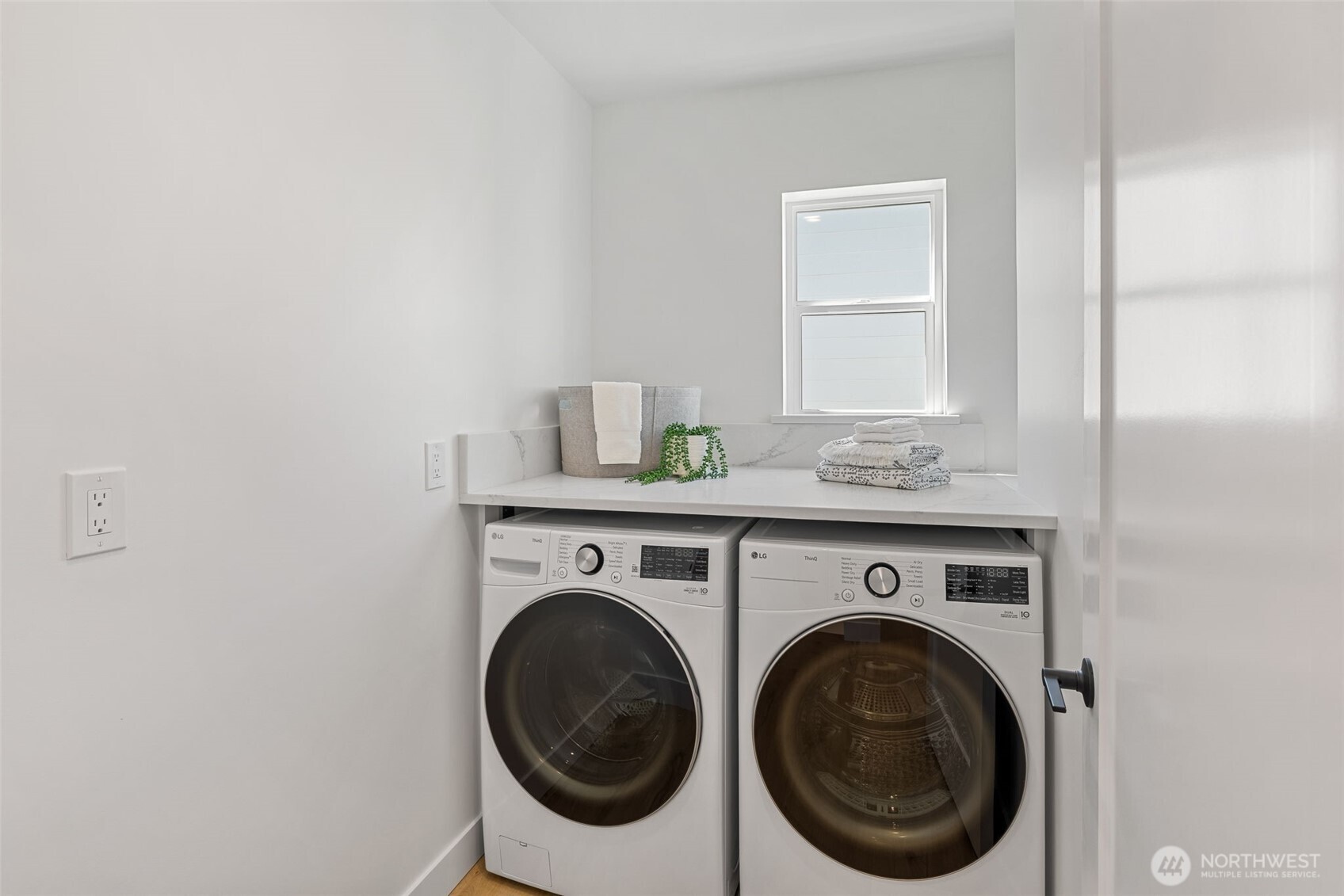 4113 Chilberg Avenue SW #A, Seattle, WA 98116