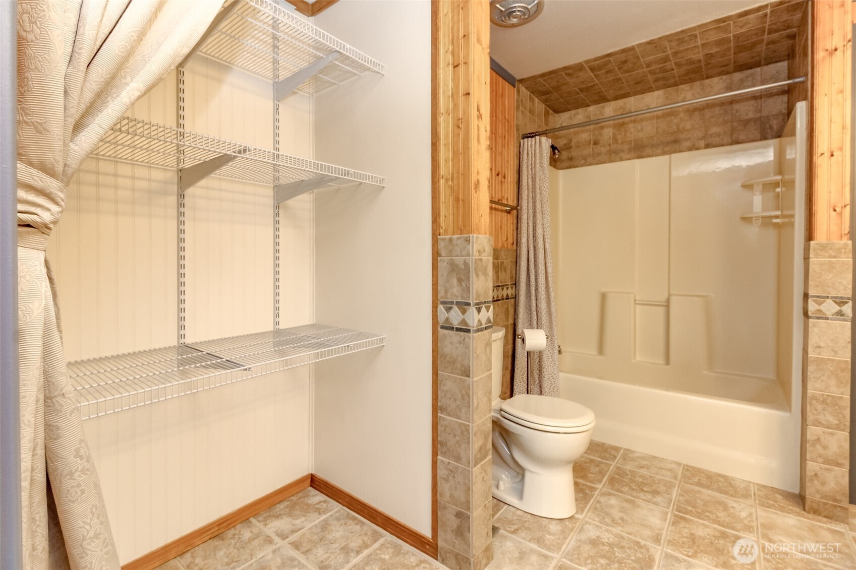 27470 149th Avenue SE #51, Kent, WA 98042