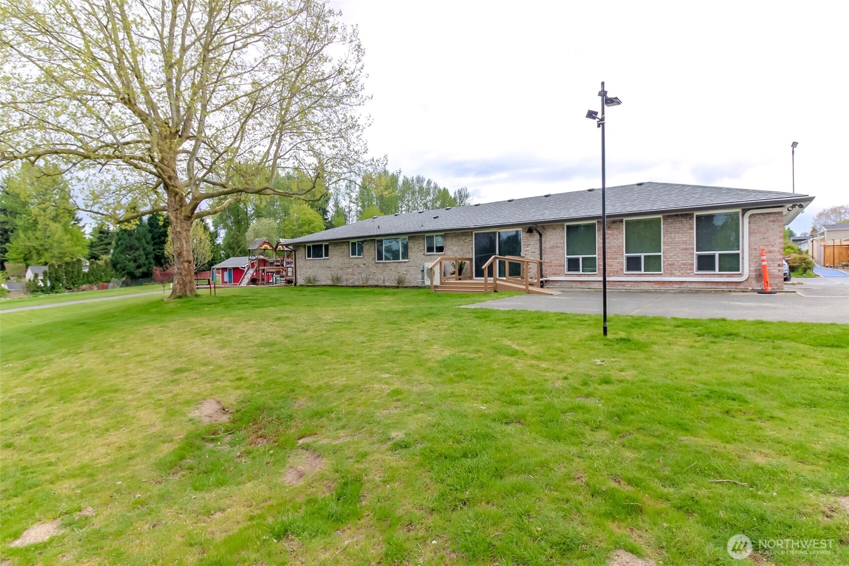 27470 149th Avenue SE #51, Kent, WA 98042