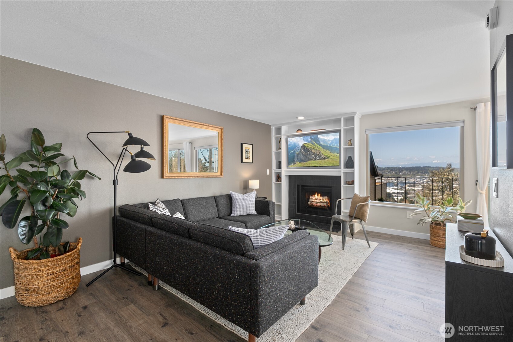4511 Greenwood Avenue N #6, Seattle, WA 98103