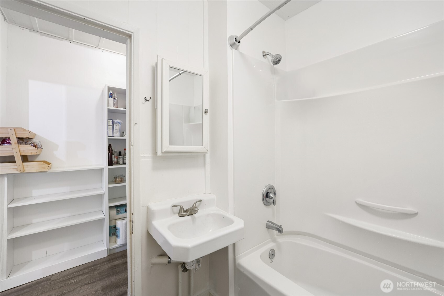 1128 State Avenue NE, Olympia, WA 98506