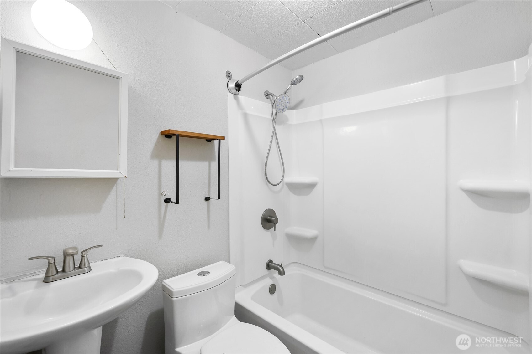 1128 State Avenue NE, Olympia, WA 98506
