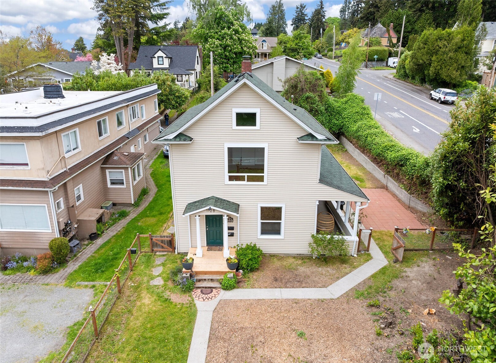 1128 State Avenue NE, Olympia, WA 98506