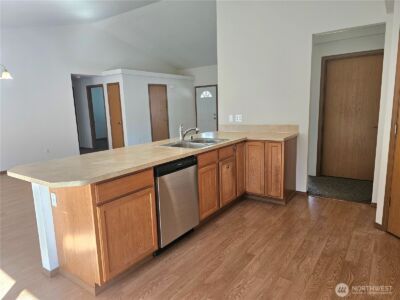 699 Myers Street SE, Rainier, WA 98576 - Photo 12