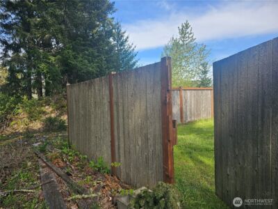 699 Myers Street SE, Rainier, WA 98576 - Photo 31