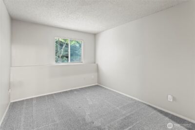 12423 NE 145th Place #B145, Kirkland, WA 98034 - Photo 11
