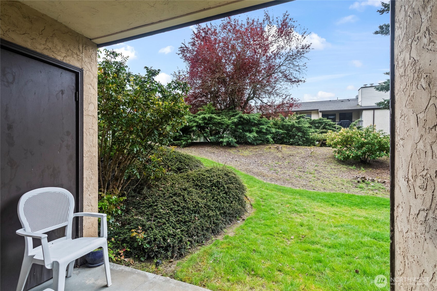 12423 NE 145th Place #B145, Kirkland, WA 98034