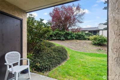 12423 NE 145th Place #B145, Kirkland, WA 98034 - Photo 18