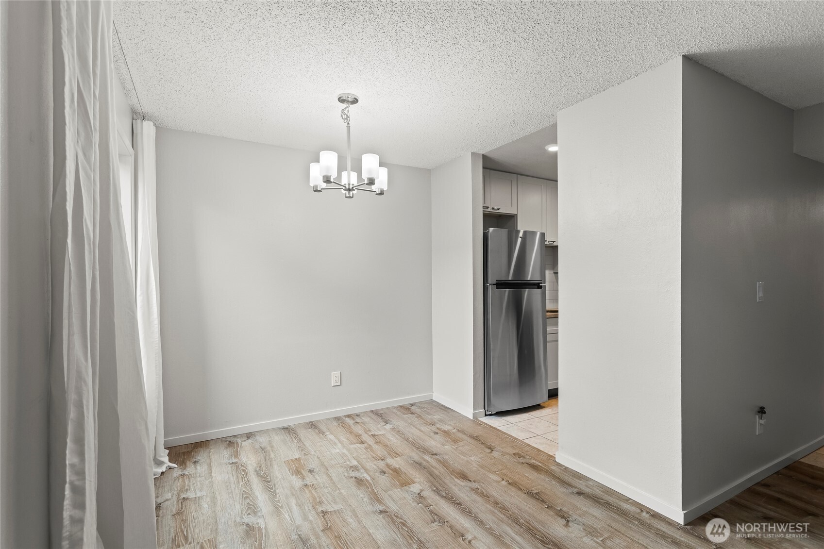 12423 NE 145th Place #B145, Kirkland, WA 98034