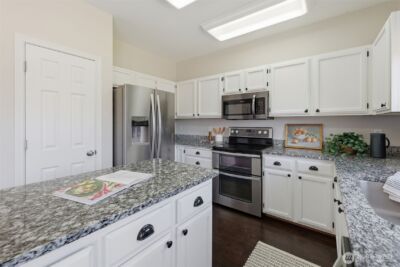 7625 148th Avenue E, Sumner, WA 98390 - Photo 13