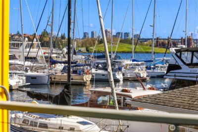 2466 Westlake Avenue N #19, Seattle, WA 98109 - Photo 27