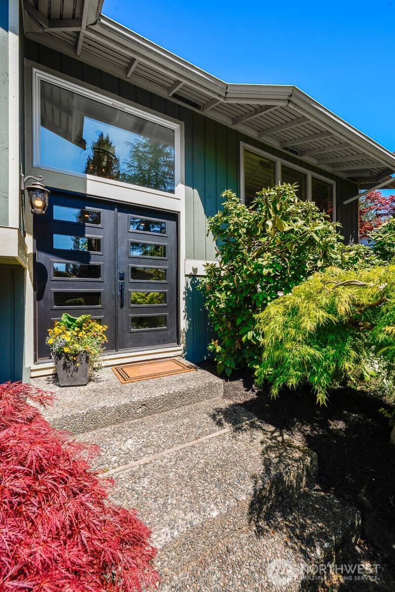 8910 NE 195th Street NE, Bothell, WA 98011