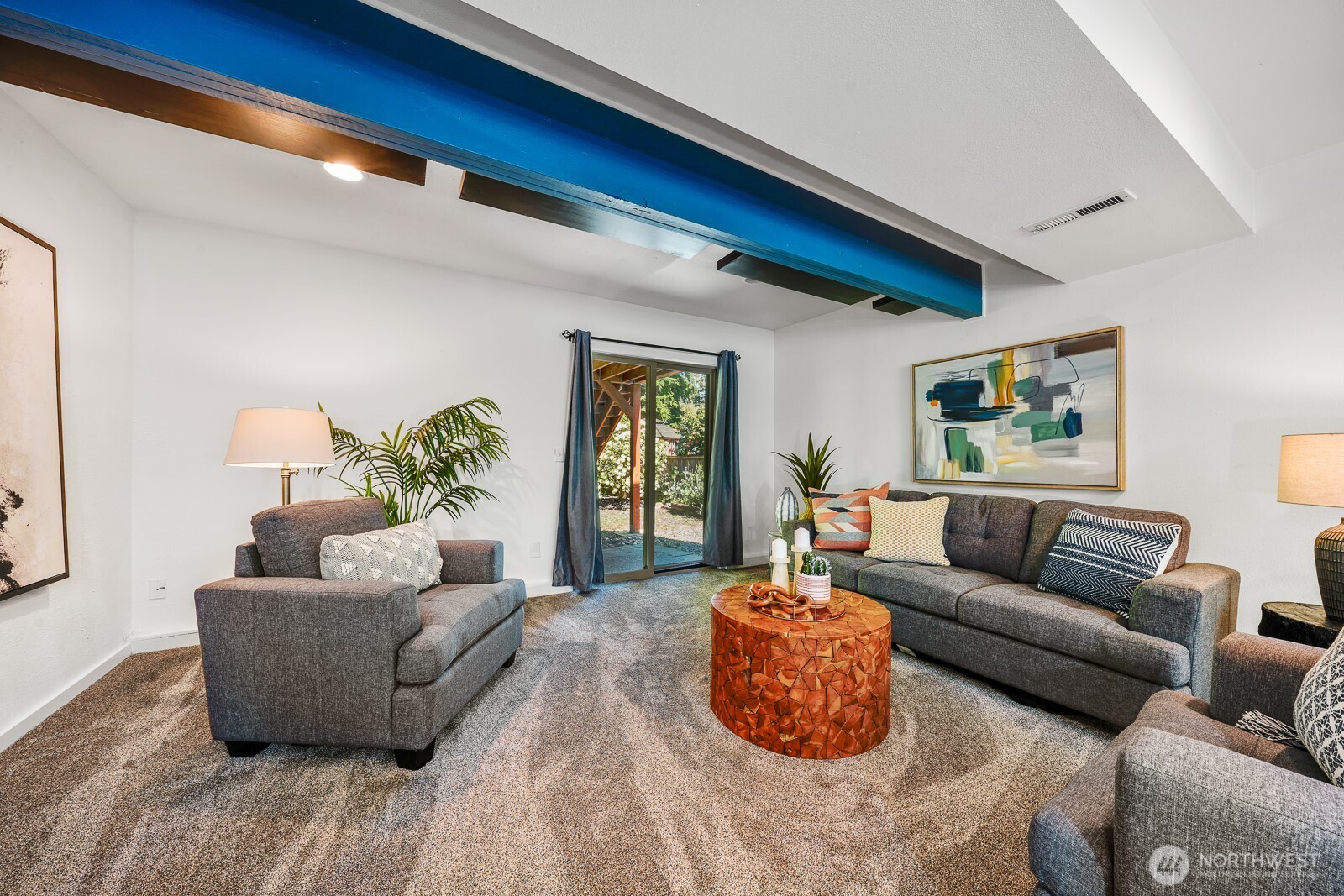 8910 NE 195th Street NE, Bothell, WA 98011