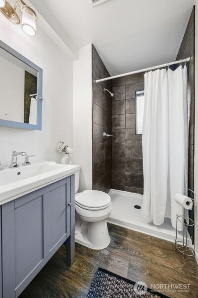 8910 NE 195th Street NE, Bothell, WA 98011 - Photo 29