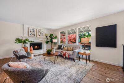 8910 NE 195th Street NE, Bothell, WA 98011 - Photo 4