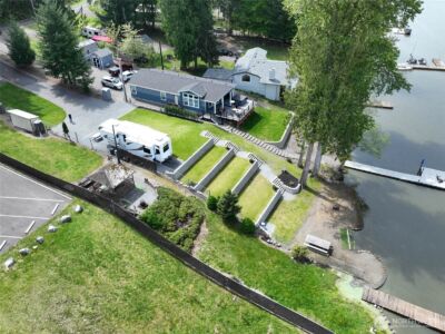17150 Pleasant Beach Drive SE, Yelm, WA 98597 - Photo 14