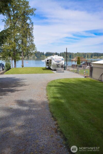 17150 Pleasant Beach Drive SE, Yelm, WA 98597 - Photo 15
