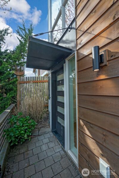 2108 E James Street #A, Seattle, WA 98122 - Photo 2