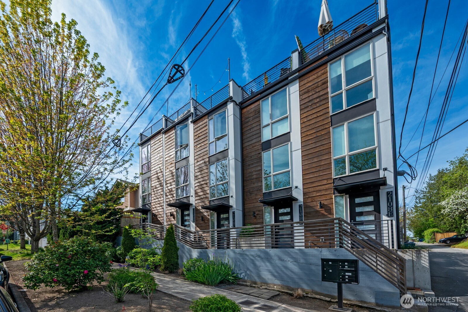 2108 E James Street #A, Seattle, WA 98122