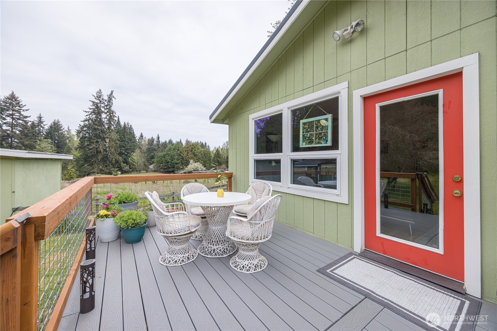 430 Black Diamond Road , Port Angeles, WA 98363
