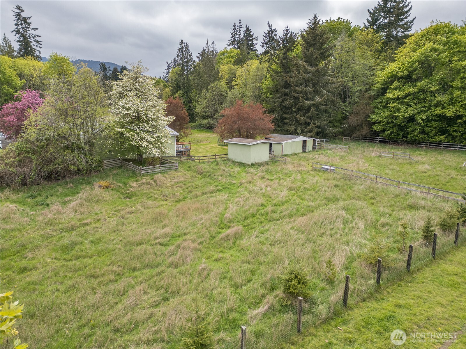 430 Black Diamond Road , Port Angeles, WA 98363