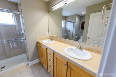 19102 20th Drive SE #B204, Bothell, WA 98012-8707 - Photo 23