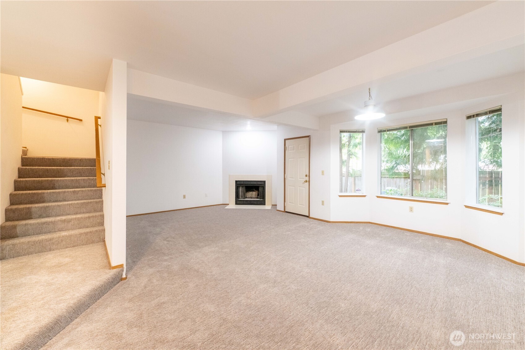 15307 15th Avenue NE #7, Shoreline, WA 98155