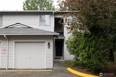 15307 15th Avenue NE #7, Shoreline, WA 98155 - Photo 2