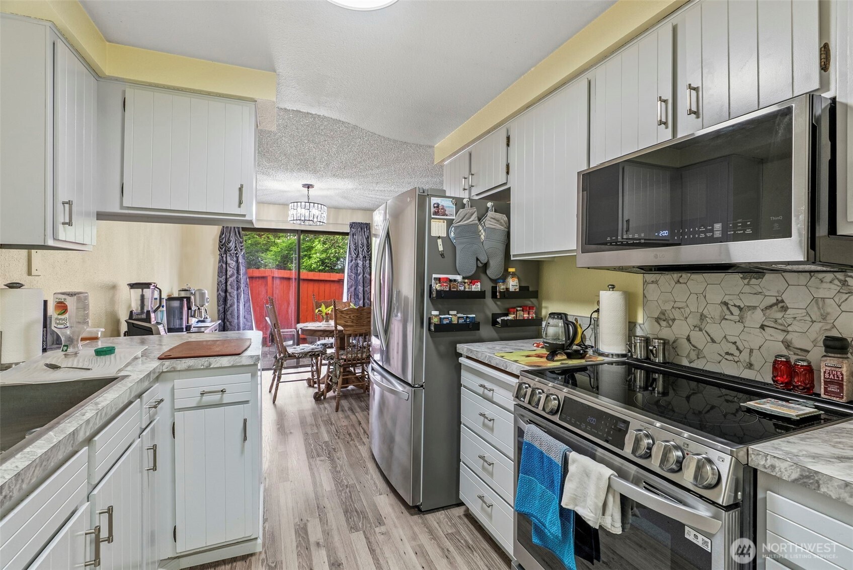 1 Teal Street , Longview, WA 98632