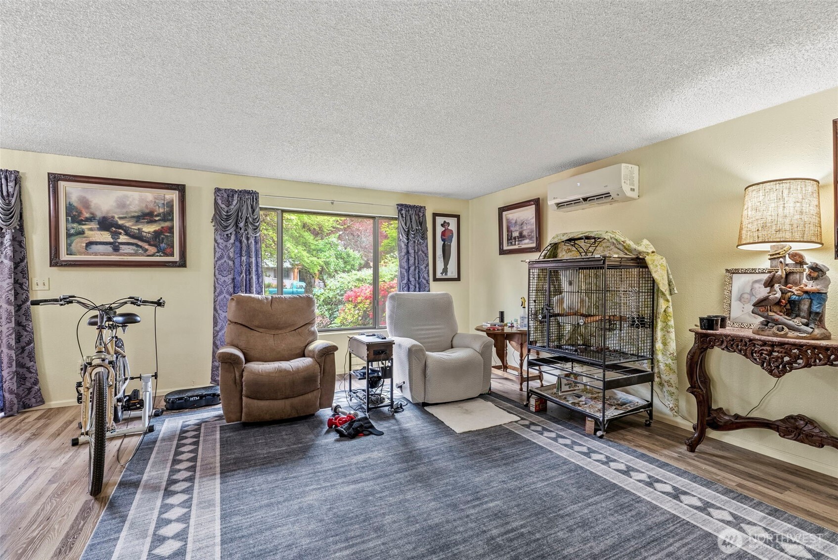1 Teal Street , Longview, WA 98632