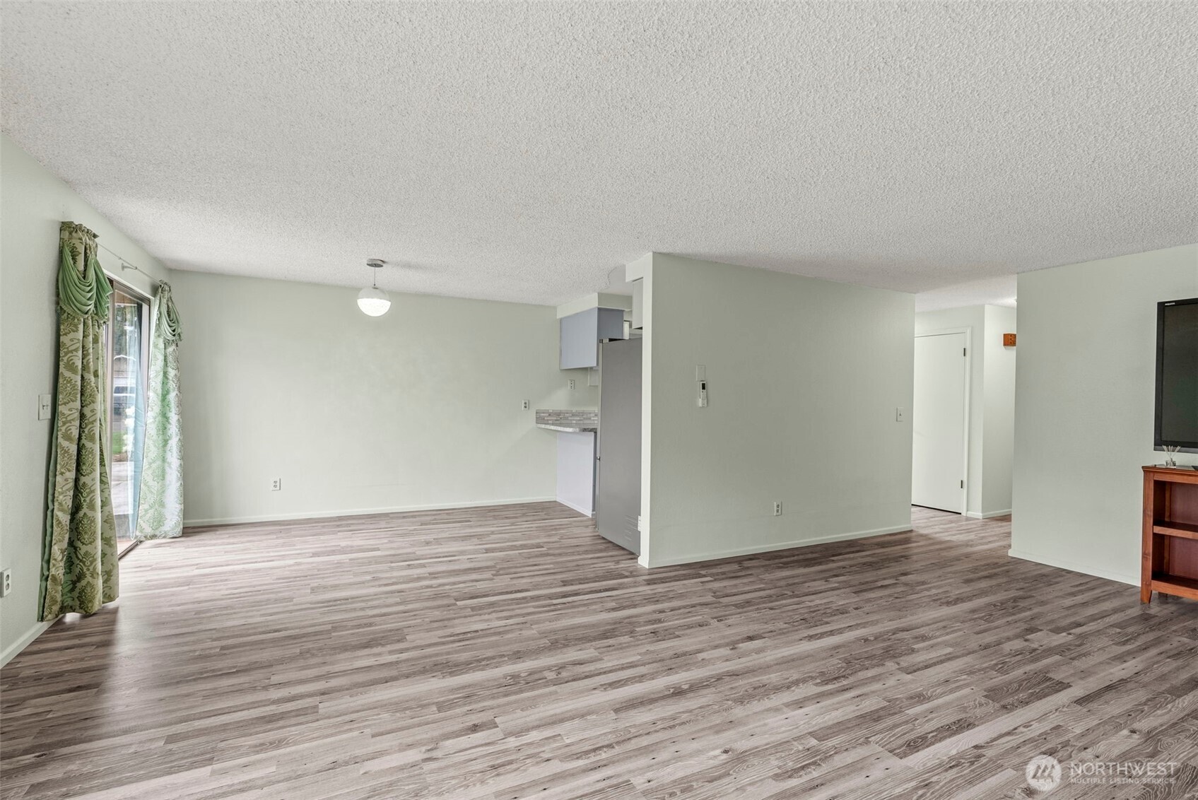 1 Teal Street , Longview, WA 98632
