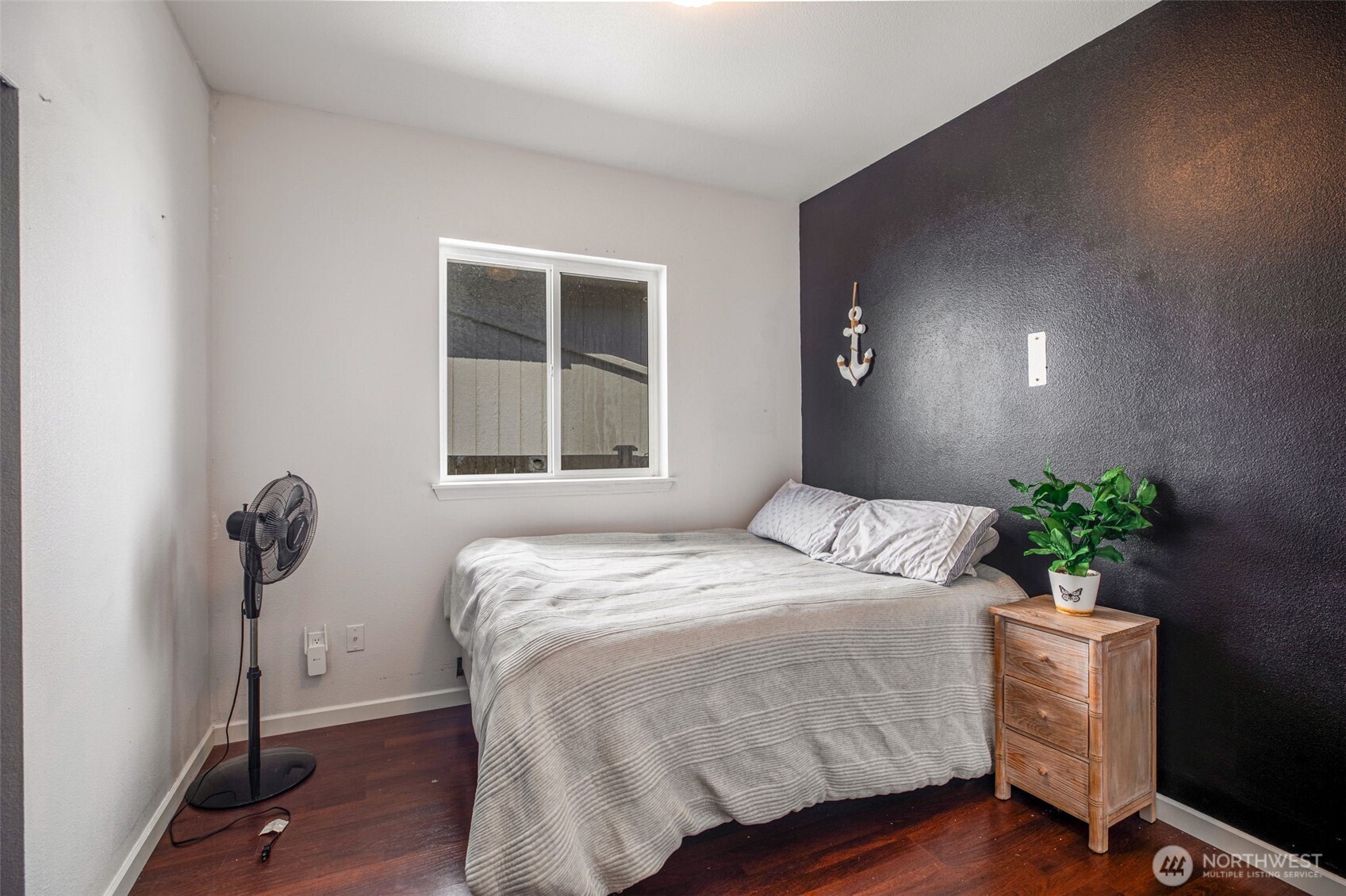 7042 E J Street , Tacoma, WA 98404