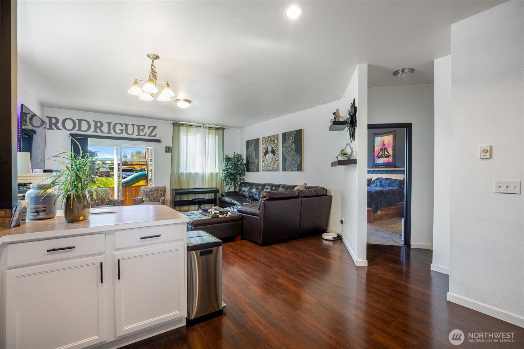 7042 E J Street , Tacoma, WA 98404