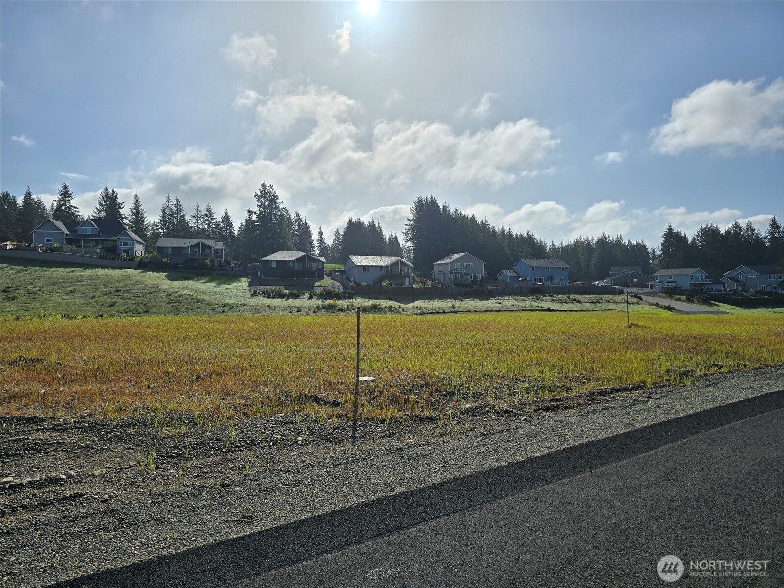 111 E Donbob Lane , Allyn, WA 98524