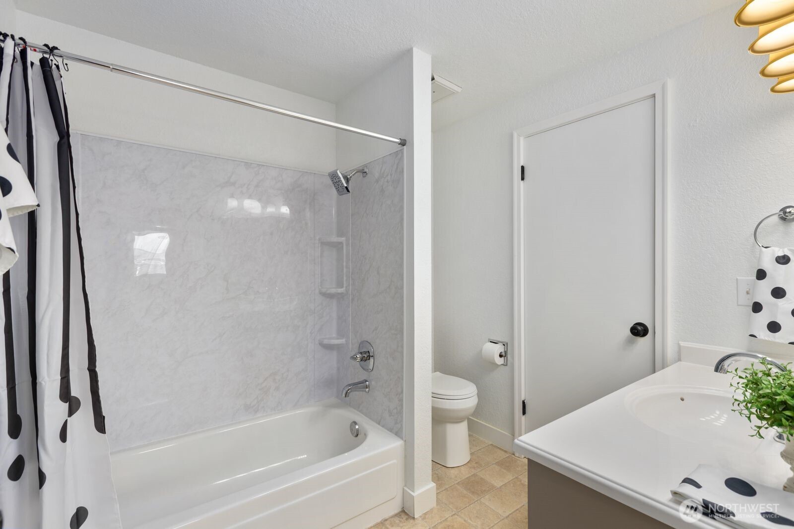 1421 W Casino Road #A23, Everett, WA 98204