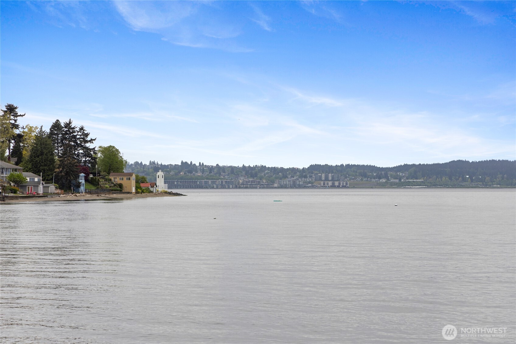 5498 Hyada Boulevard NE, Tacoma, WA 98422