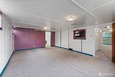 5498 Hyada Boulevard NE, Tacoma, WA 98422 - Photo 32