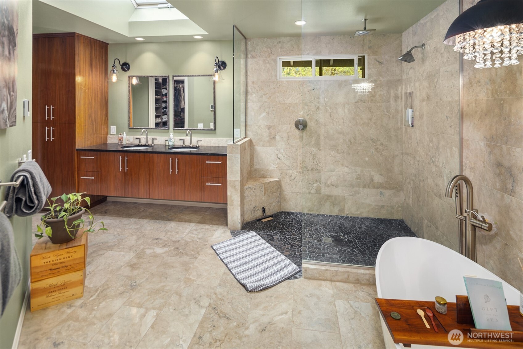 3021 224th Avenue NE, Sammamish, WA 98074