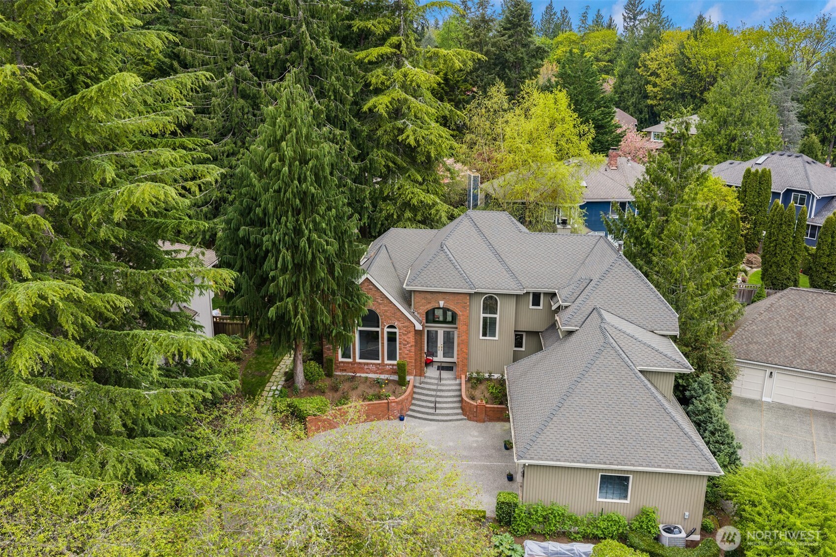 3021 224th Avenue NE, Sammamish, WA 98074