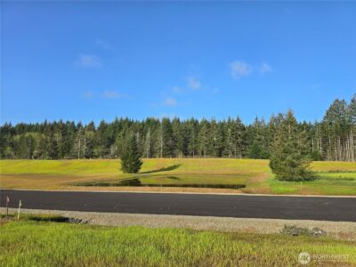 130 E Virgil Drive W, Allyn, WA 98524 - Photo 2
