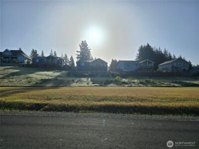 60 E Virgil Drive W, Allyn, WA 98524 - Photo 2