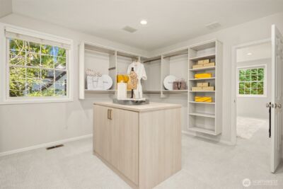 2400 100th Avenue NE, Bellevue, WA 98004 - Photo 15