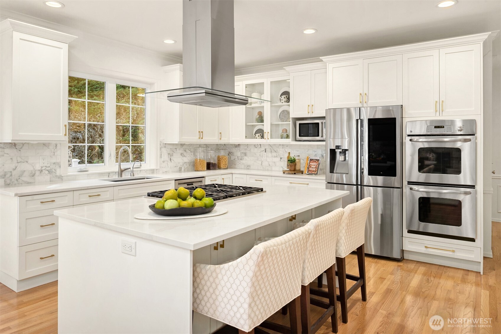 2400 100th Avenue NE, Bellevue, WA 98004