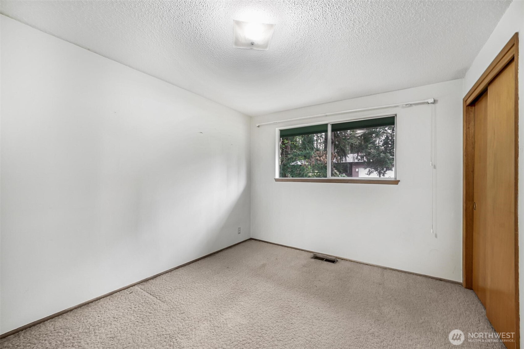 11704 92nd Avenue E, Puyallup, WA 98373