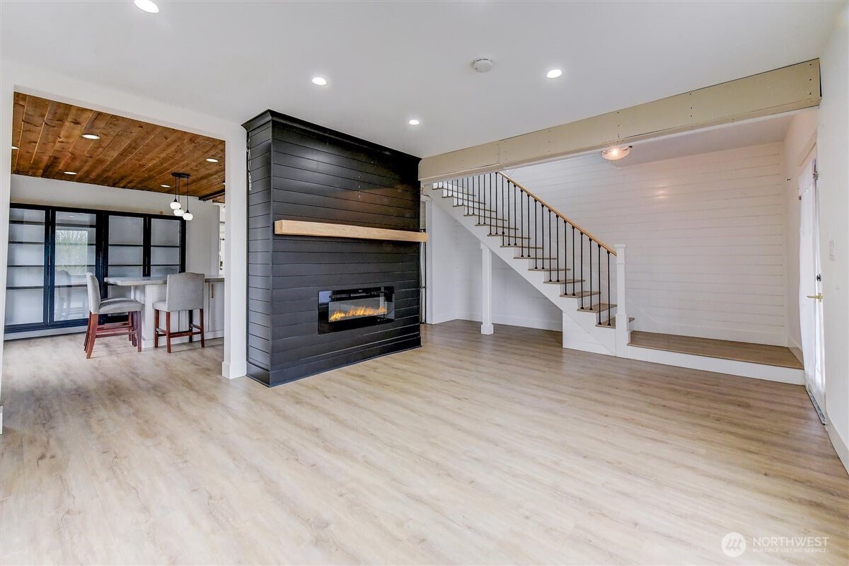12105 20th St NE , Lake Stevens, WA 98258