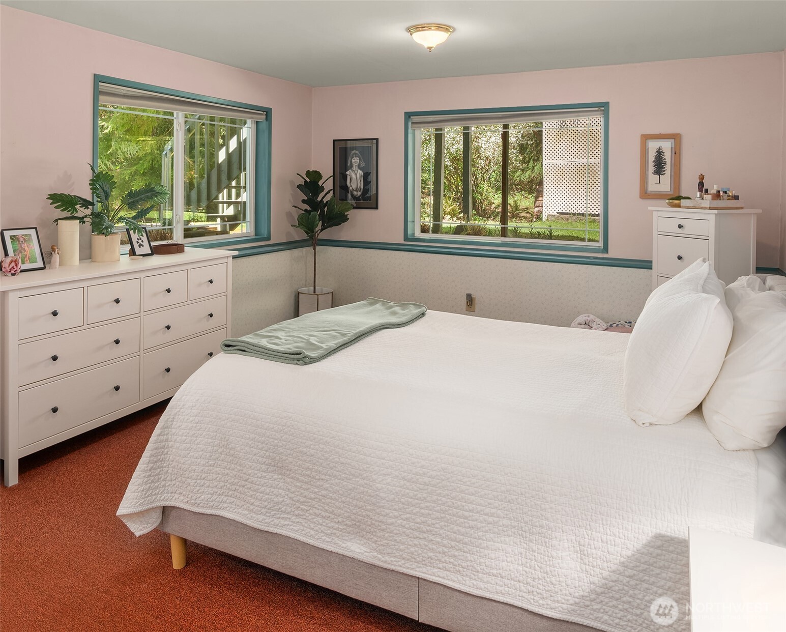 27428 97th Avenue SW, Vashon, WA 98070