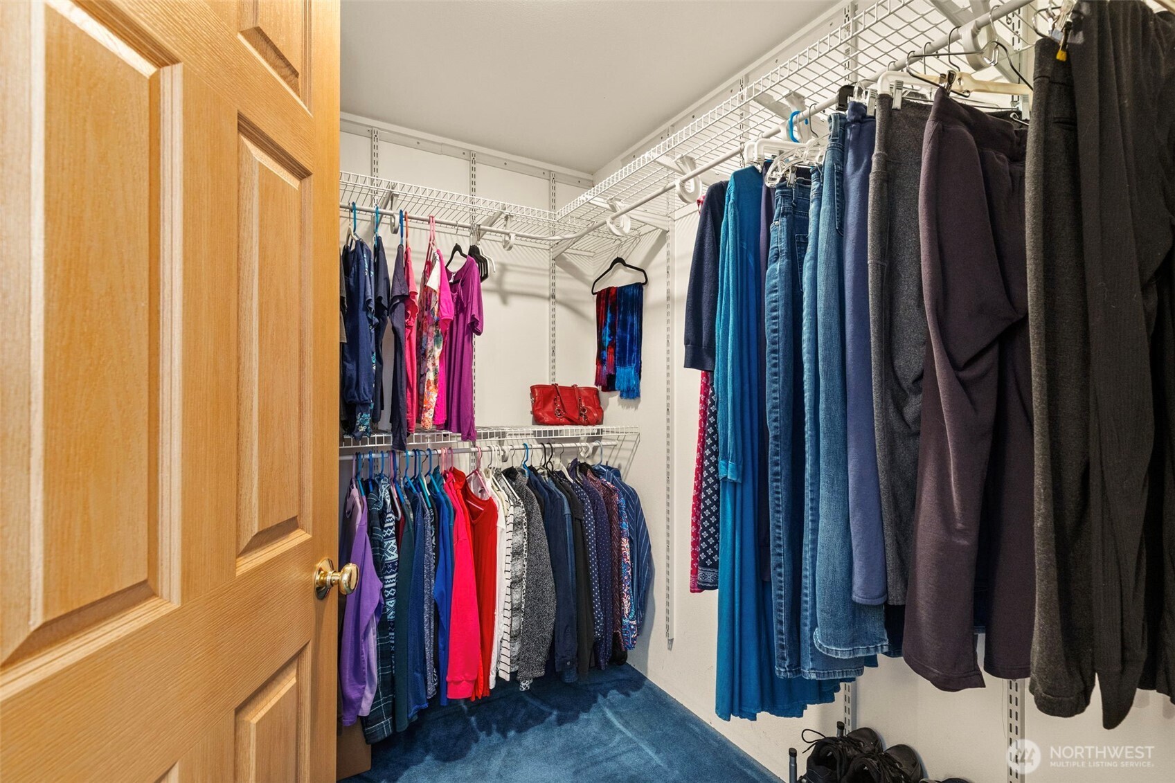102 Olympic Lane , Port Ludlow, WA 98365