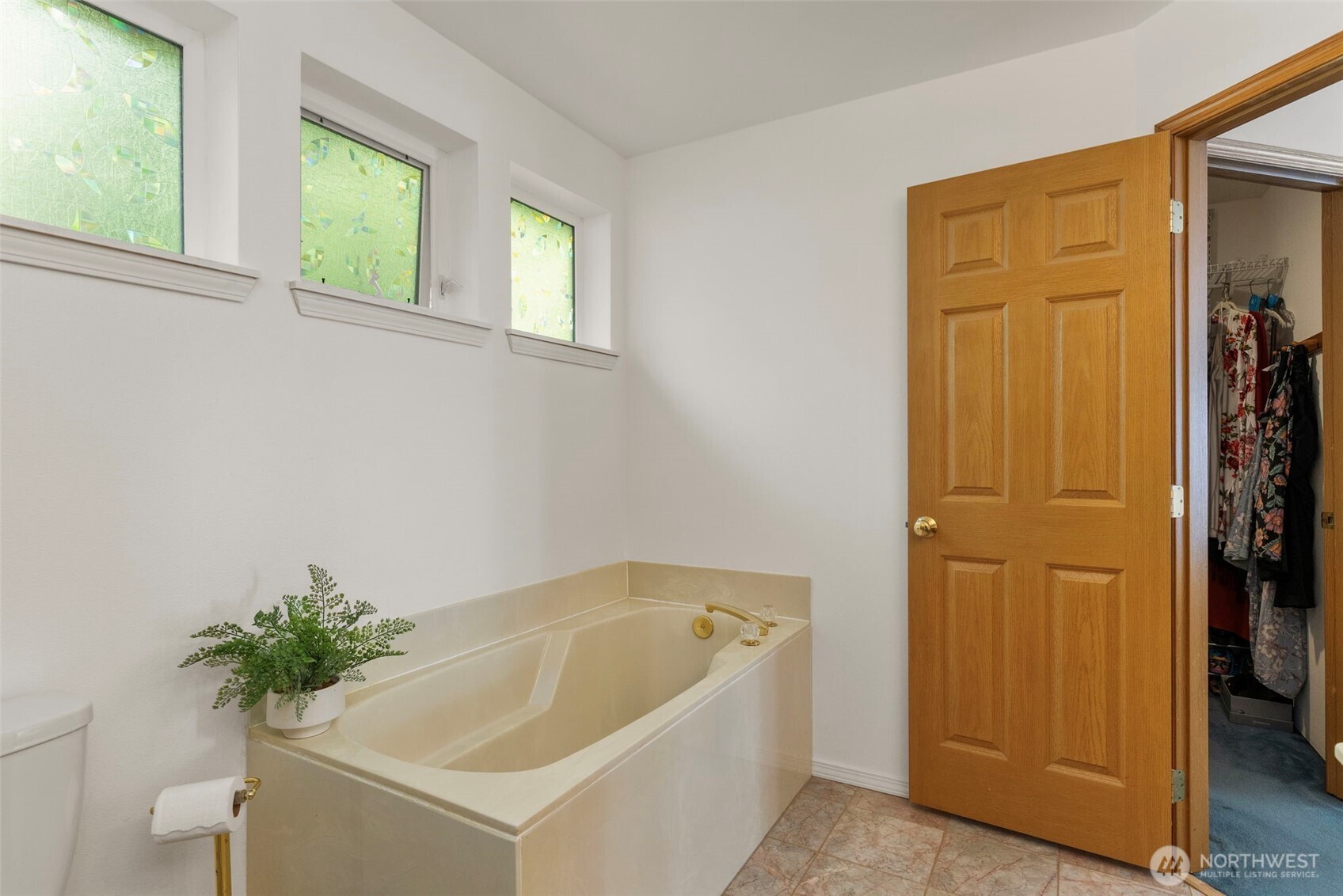 102 Olympic Lane , Port Ludlow, WA 98365